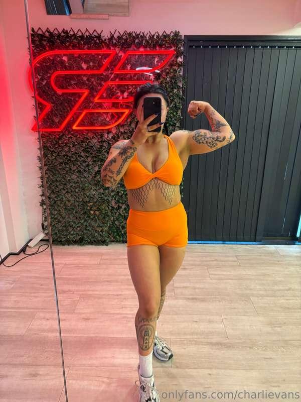 new active wear bought by one of my subs! orange is my favou..