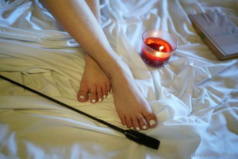 Let me warm you UP 🕯️