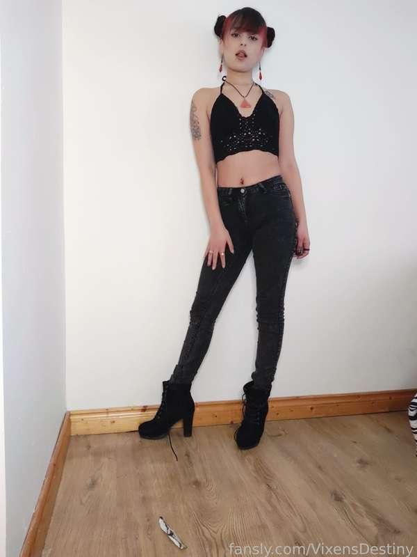 vixensdestiny image #4