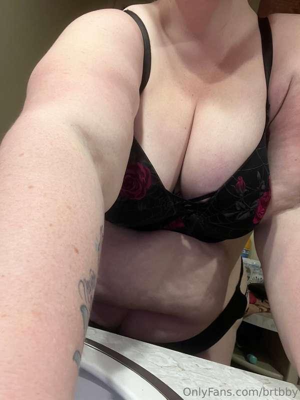 Some belly for those who were asking 😘