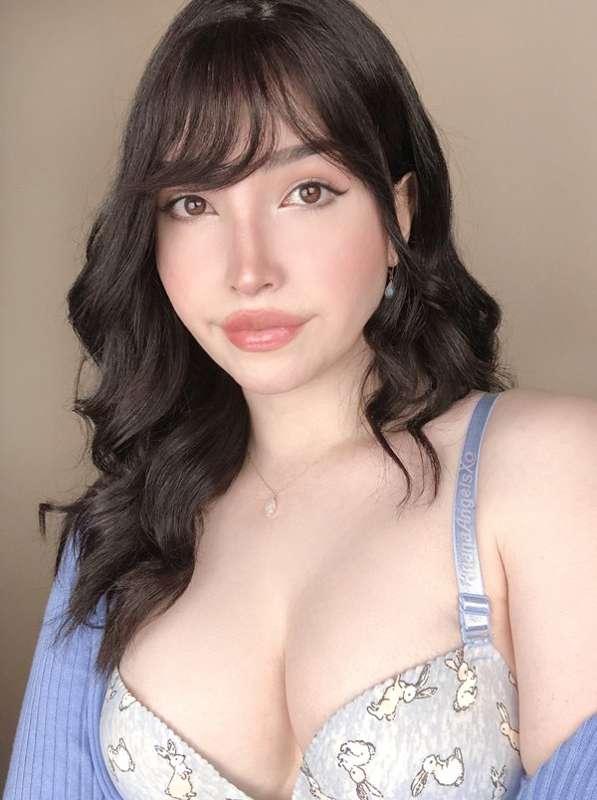 arianaangelsxo image #0