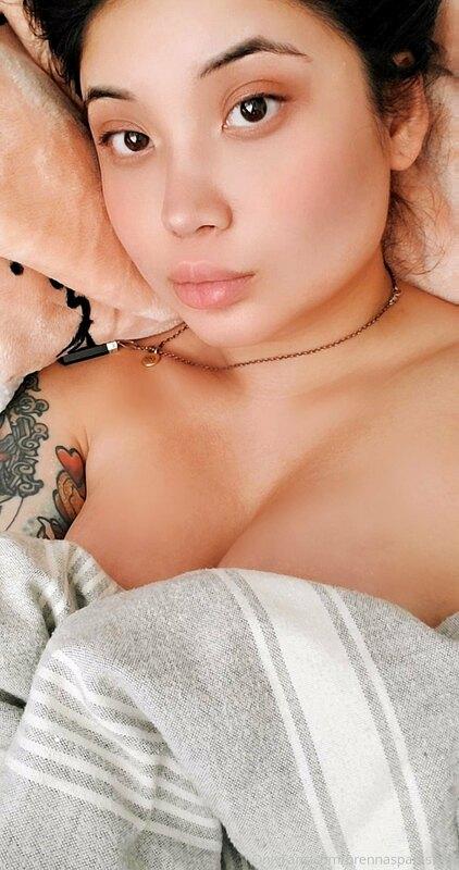About to take a nap, naked ?