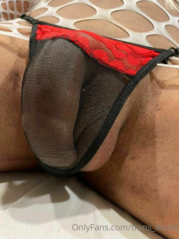 Check your DMs to see this cock released from its cage ;)