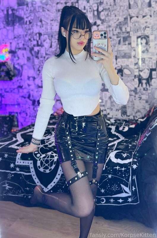 korpsekitten image #1