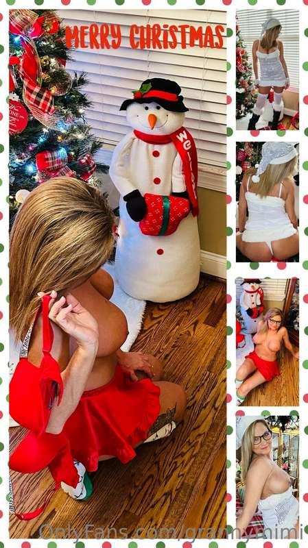 Merry Christmas Everyone! I hope you all have a wonderful ho..