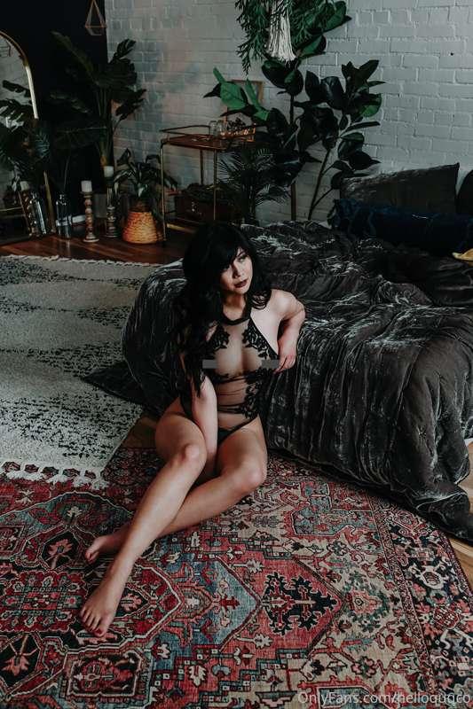 I actually have a decent few shots left from this photoshoot..