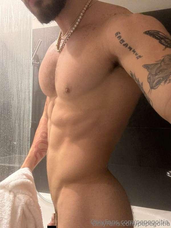 La quieres completa?😈😈😈