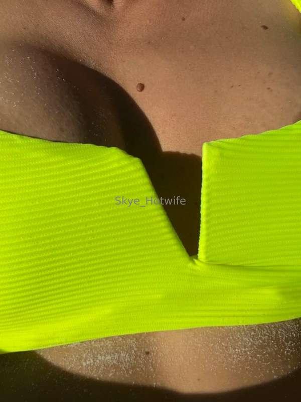 skye_hotwife image #8