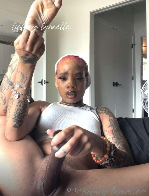 cum watch me🥰🥰dildo play