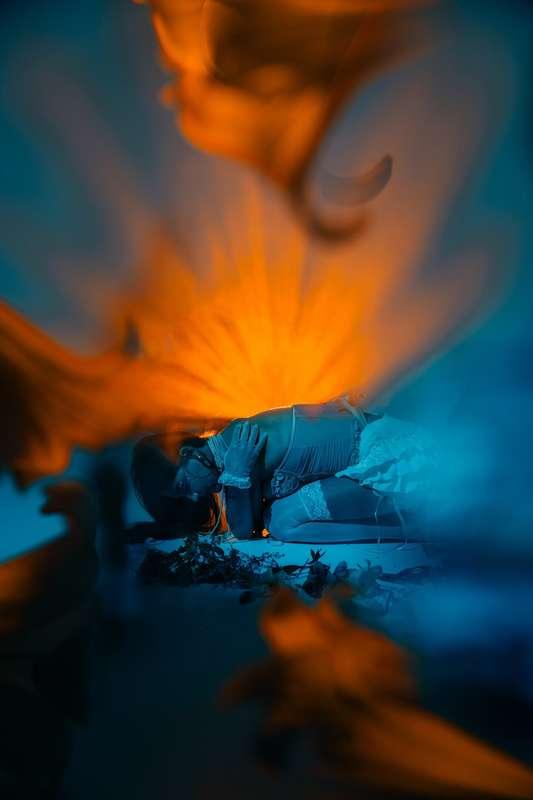 There is a story hidden in each frame, and the atmosphere of..