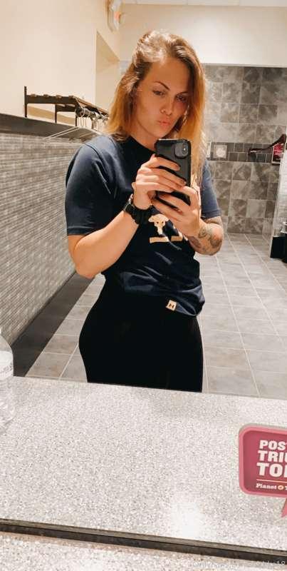 Someone come workout w me 💪🏼