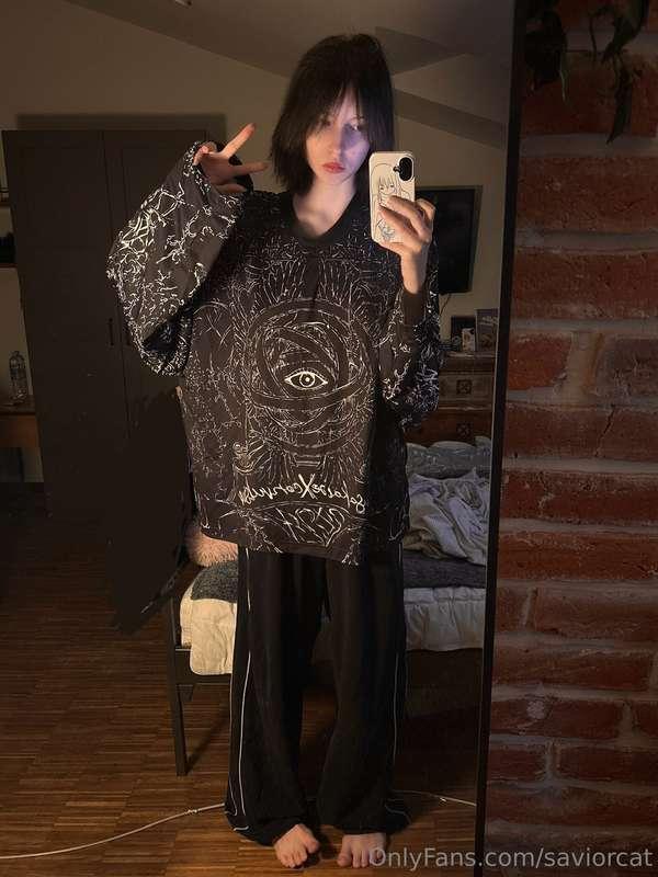 i think i'm starting to like myself without makeup (i'm not ..