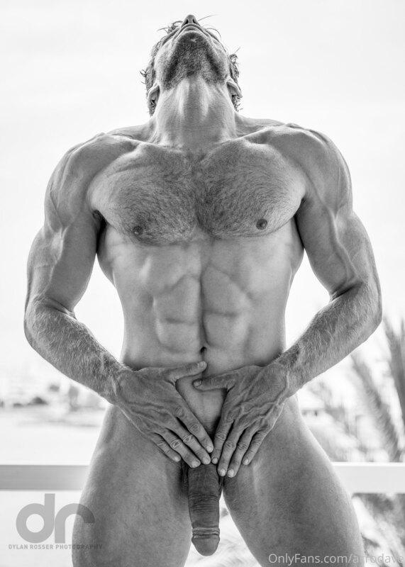 Pic by @dylanrosser