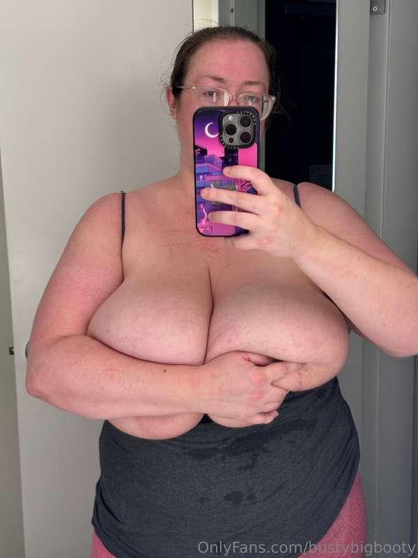I feel like the last Pic really shows how long and heavy my ..