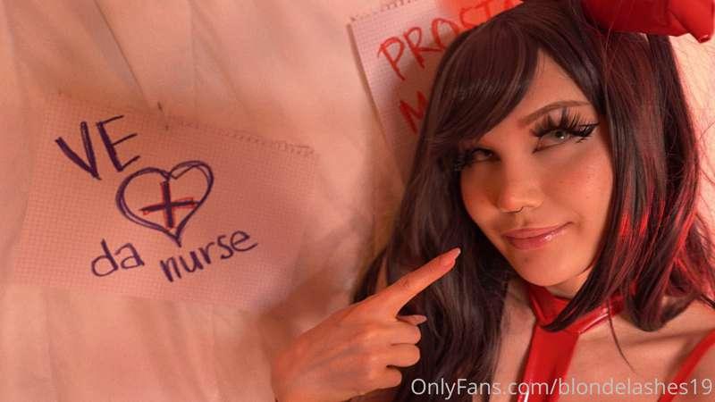 Hey daddyO.
Welcome to my mini nurse room. I am doctor Ve Ka..