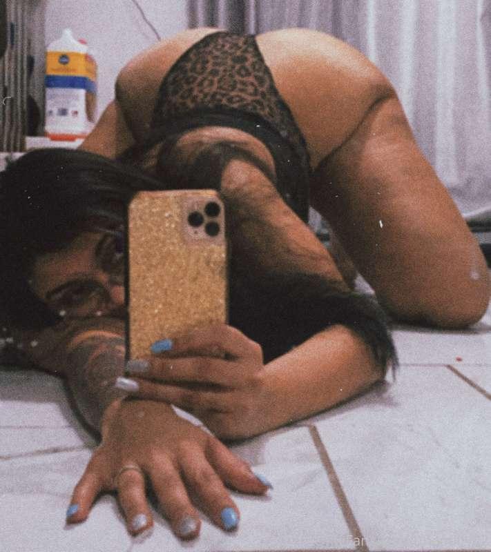 when I stick it up like this you better bring it hard 🥵 