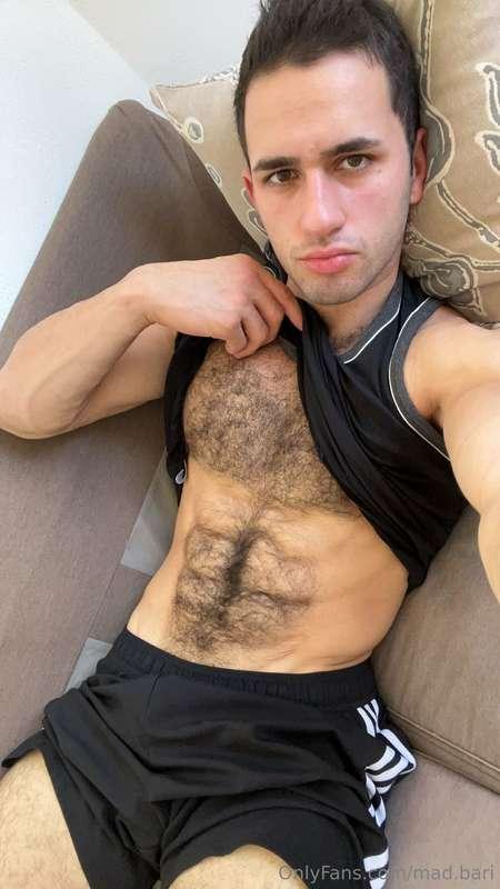 Chilling 😗