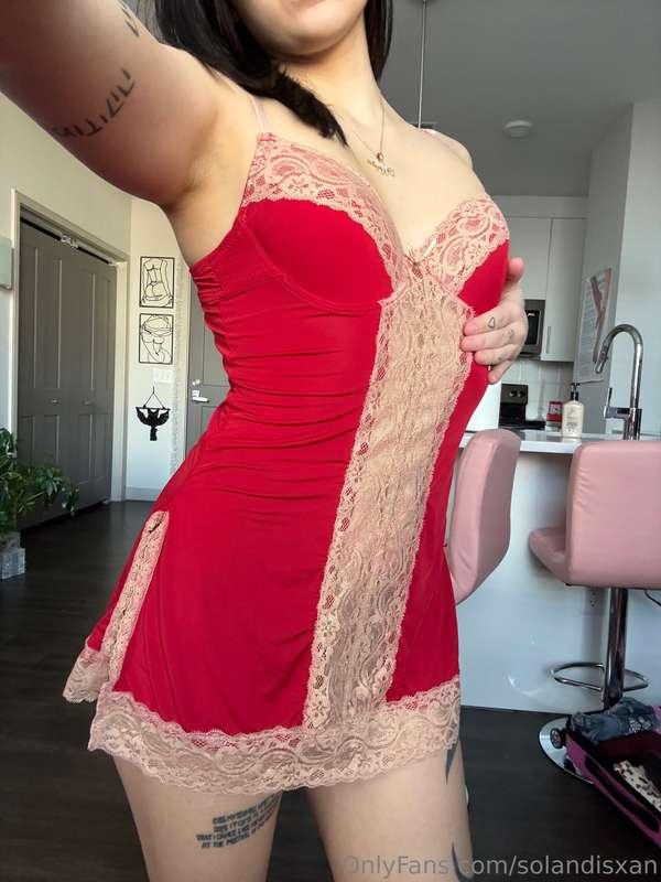 i look great in red , don’t i 😉 