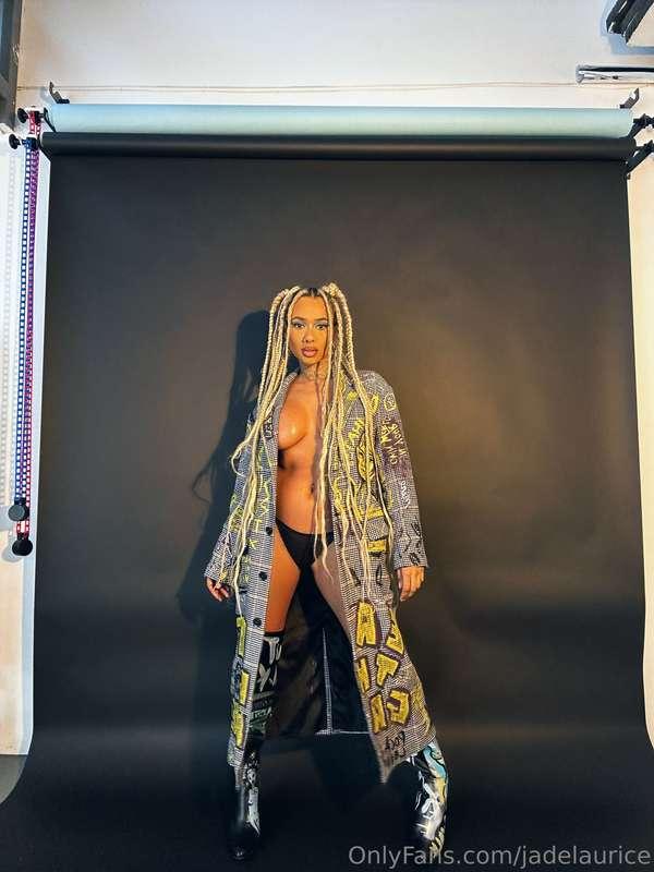 Flexing all my hard work 

*Hand painted jacket and the bod ..