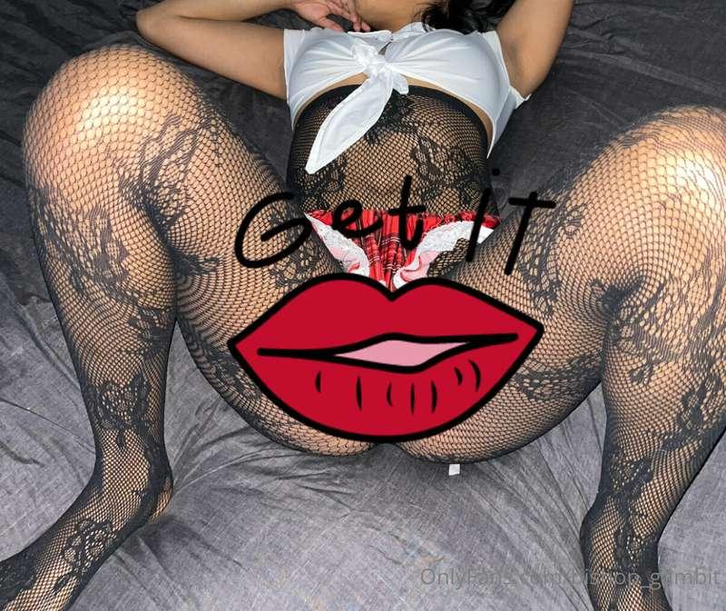 💋💋💋 Dm for the rest