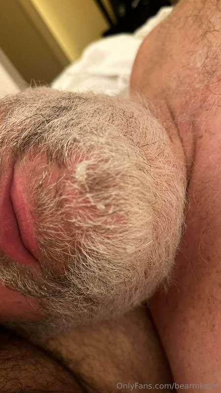 Fed a hot daddy, who’s next? 😈