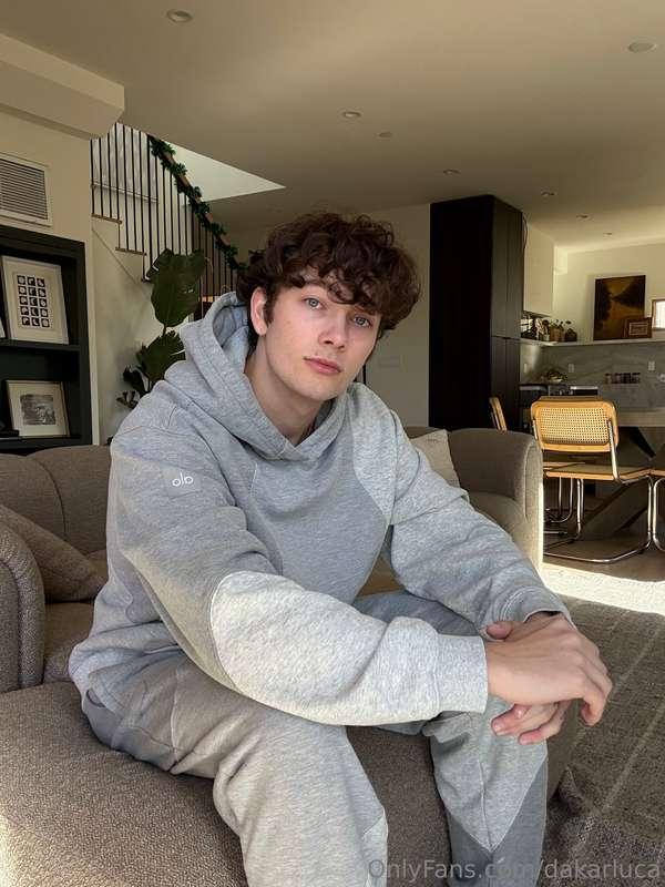  just waiting for u to quit playing n make me ur OF bf