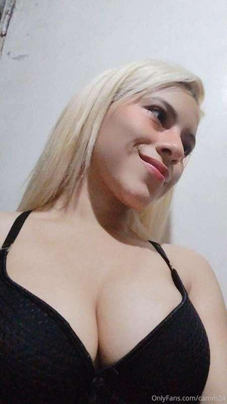 Quieres un vídeo mío jugando con mis pechos?🔥💦