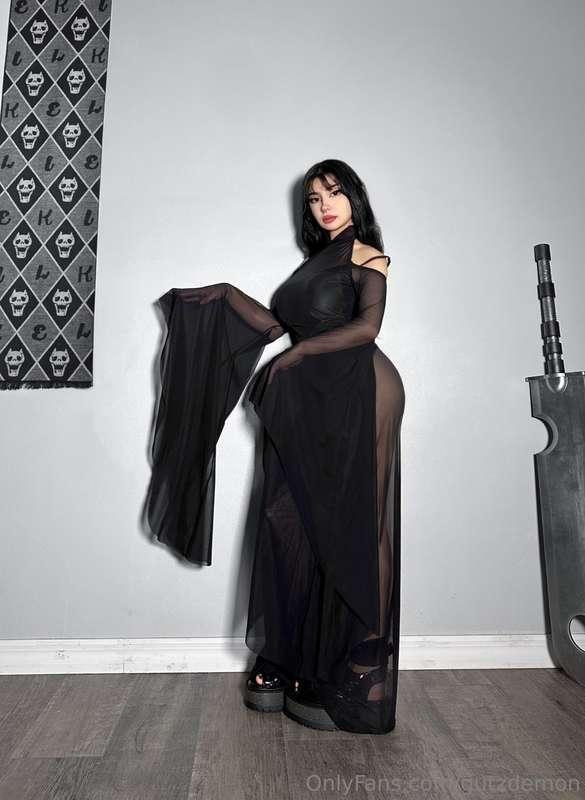 Siren, fall under my spell 💋
Heyyyy I’m so happy to finally ..