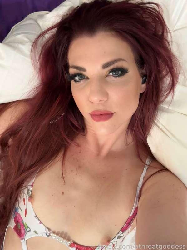 athroatgoddess image #2