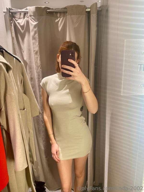 i think my boobs look bigger than they are, wdyt?