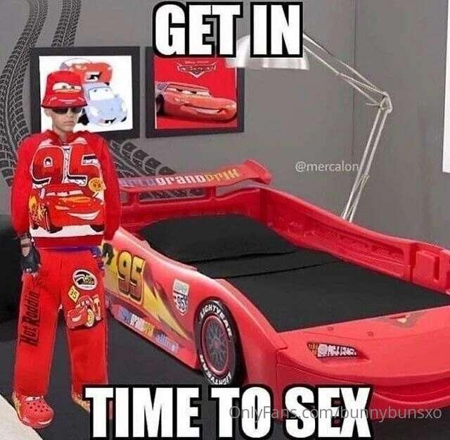 who riding with me ????