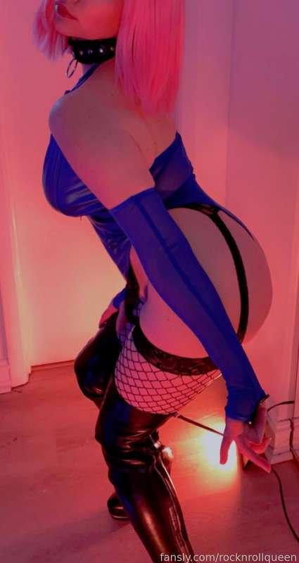 rocknrollqueen image #1