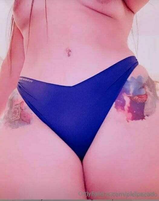 Sigan a mi amiga que es una bomba 🔥❤️👉
 
Do u want to taste ..