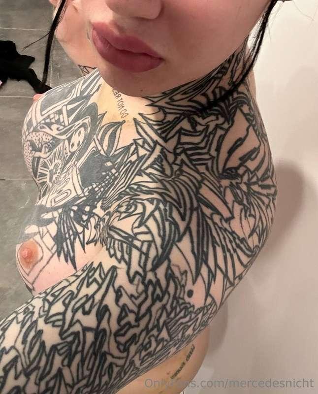 POV: we're showering together what would you do to me ;)