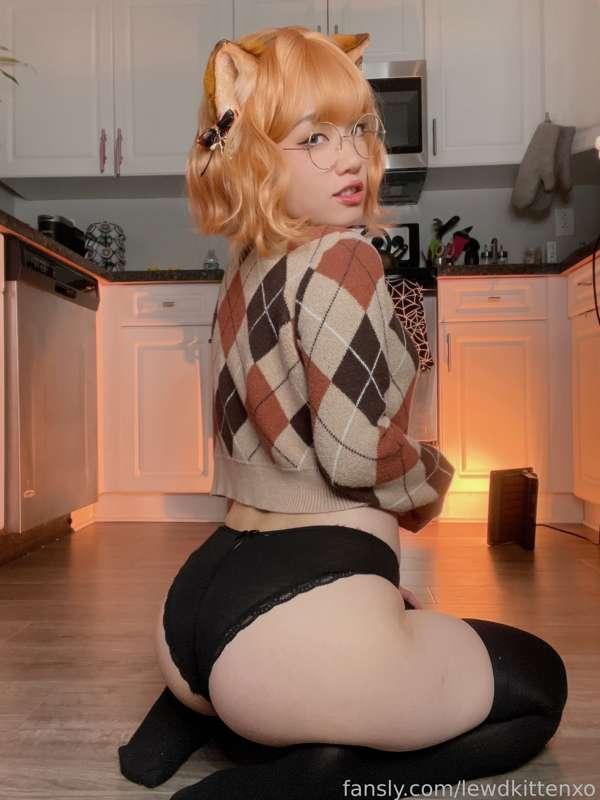 lewdkittenxo image #4