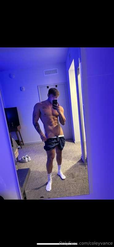 check ur dm's to watch me remove these...