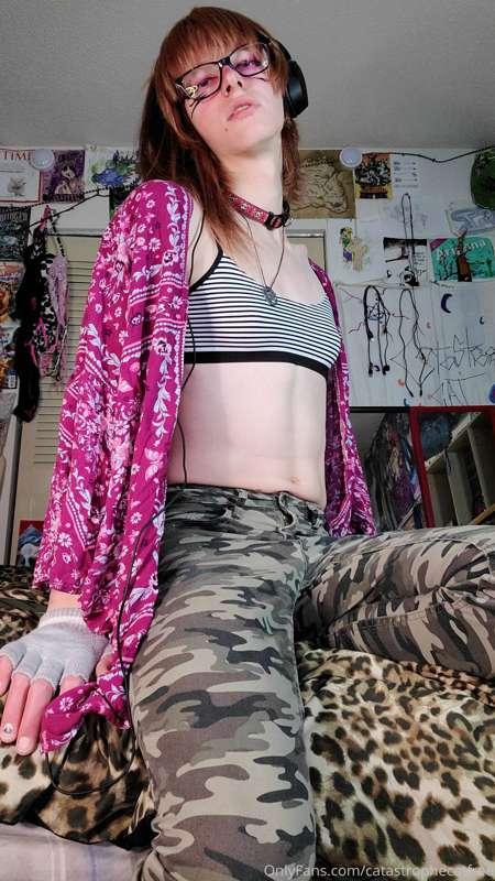 Full photoshoot and soon video on my premium account c;