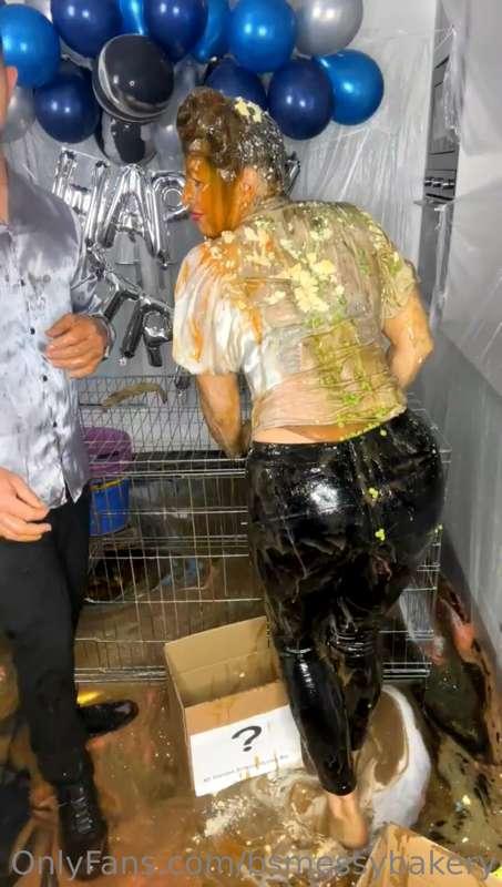 bsmessybakery image #7