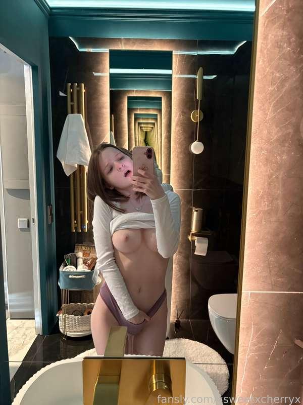 front or back? what's your mood today hmm ?

#teen #cute #sis #barelylegal #legalteen #bigtits #skinny #fyp #tease #babyface #panties #sweet