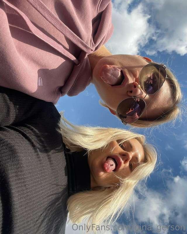 Me and @foxy.98 having fun together 😘😘😘😘