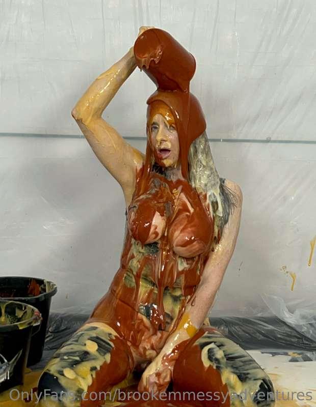 What’s your favourite colour and consistency of Gunge?? I ad..