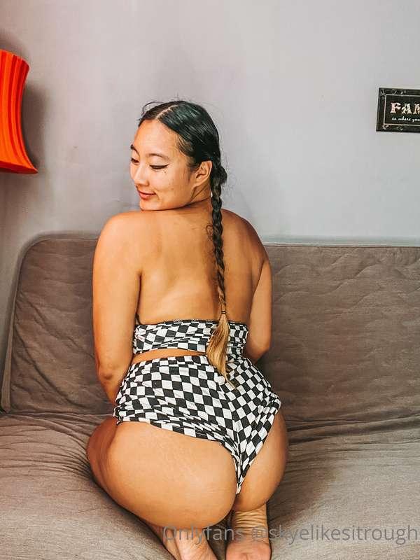 skyelikesitrough image #2