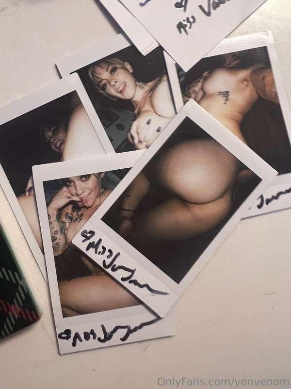 Dm me if you want your own batch of Polaroids for Christmas ..