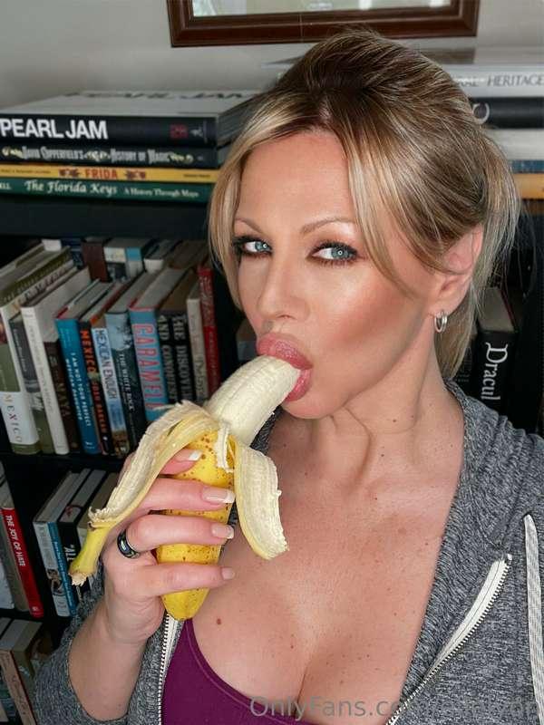 How are you liking all the blow-job videos lately?