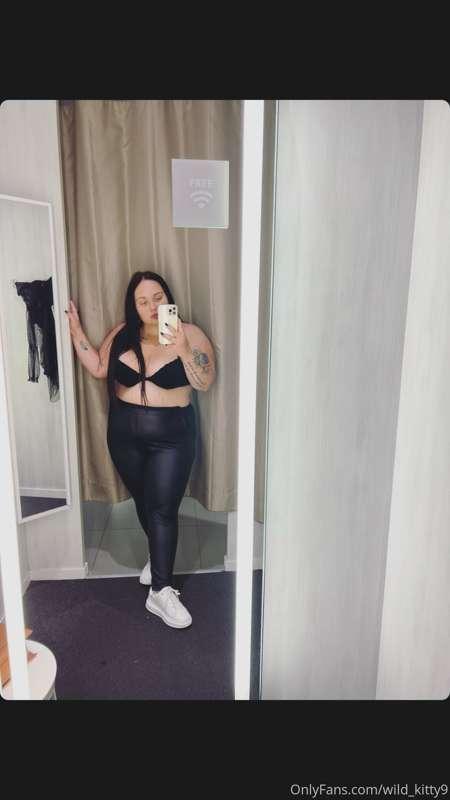 Looking for new underwear 🎀