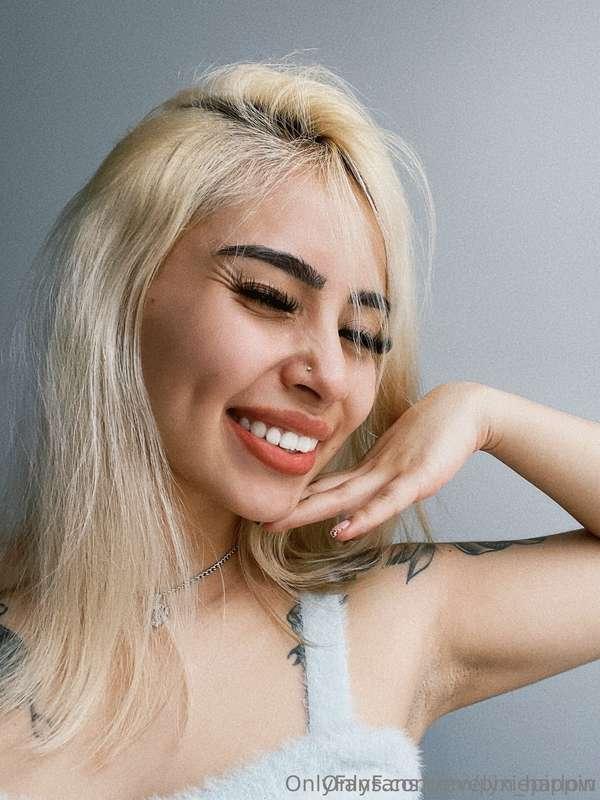 Hey loves 🥰 I just have to introduce you to @evelyn_harlow t..