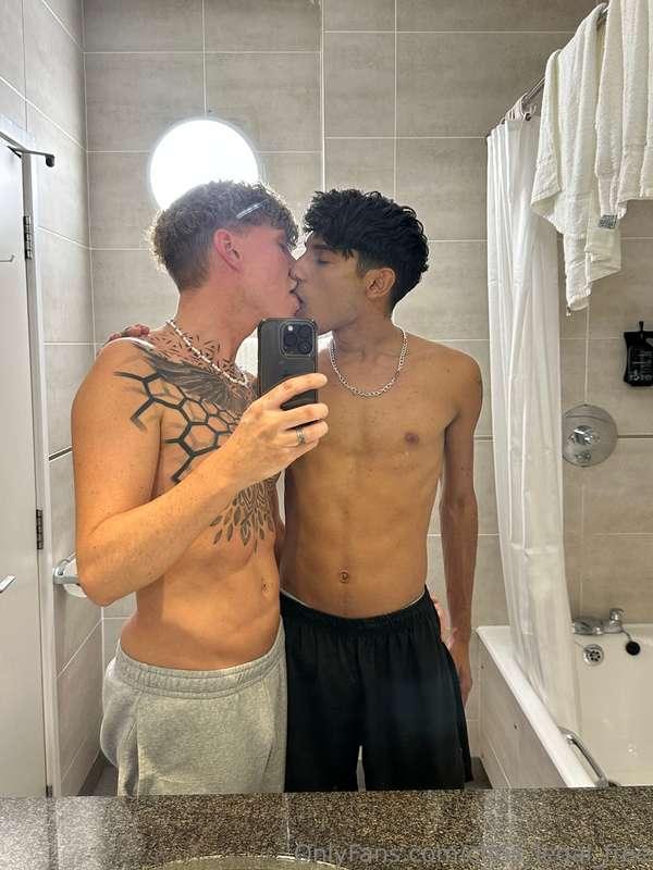 Meet this hot guy from London @yourxltwink 👀 Really enjoyed ..
