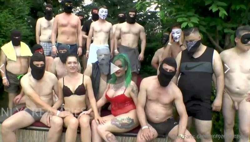 We had a great Saturday afternoon bar b que with our naughty..