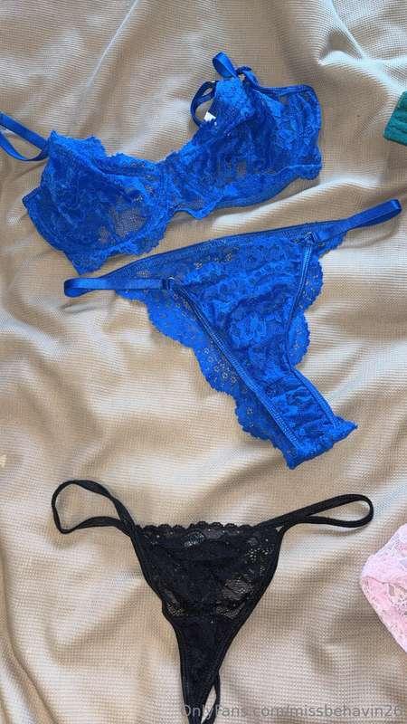 missbehavin26 image #5