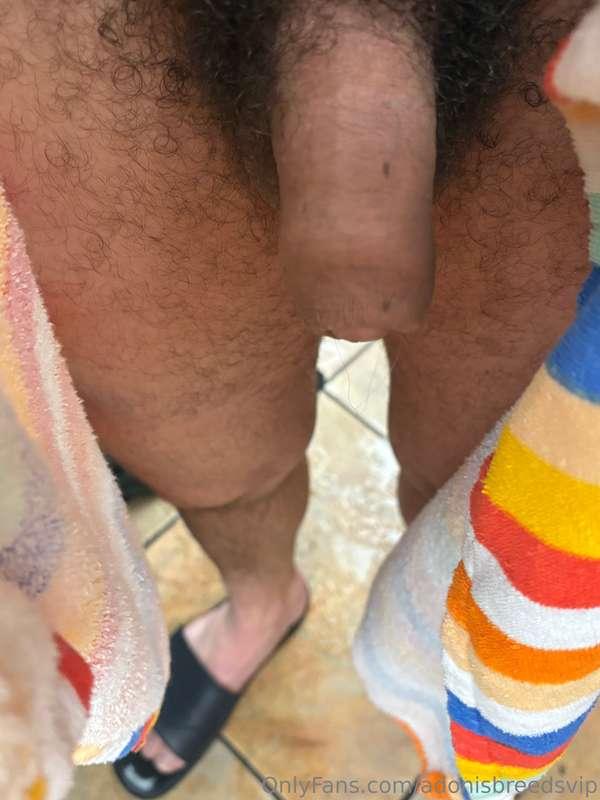 Shrivel dick after the sauna 🥵 would you suck it to bring it..